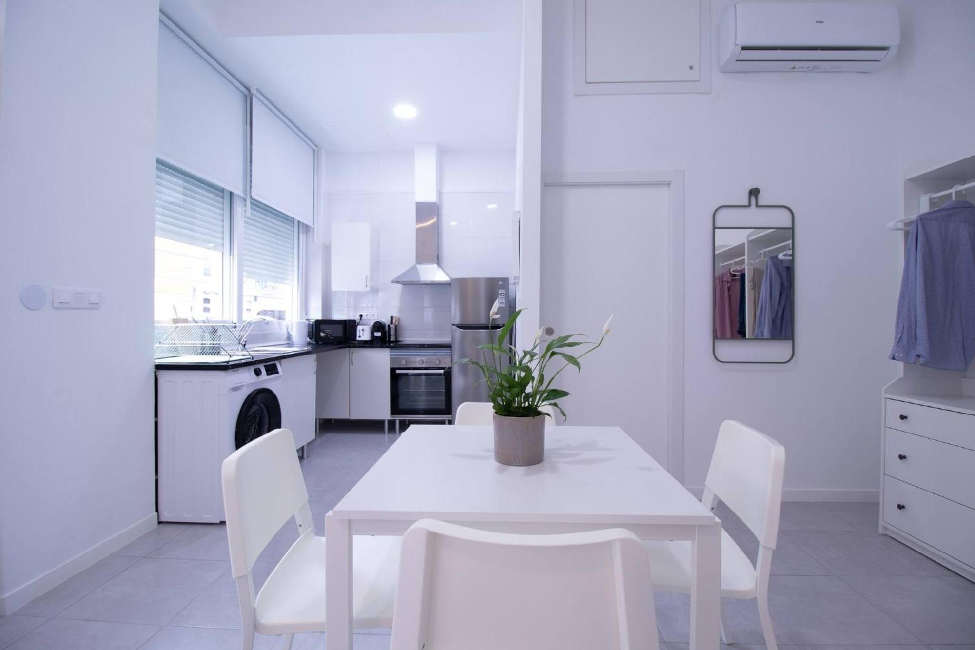 Viveros By Concept Flats Valencia Exterior photo